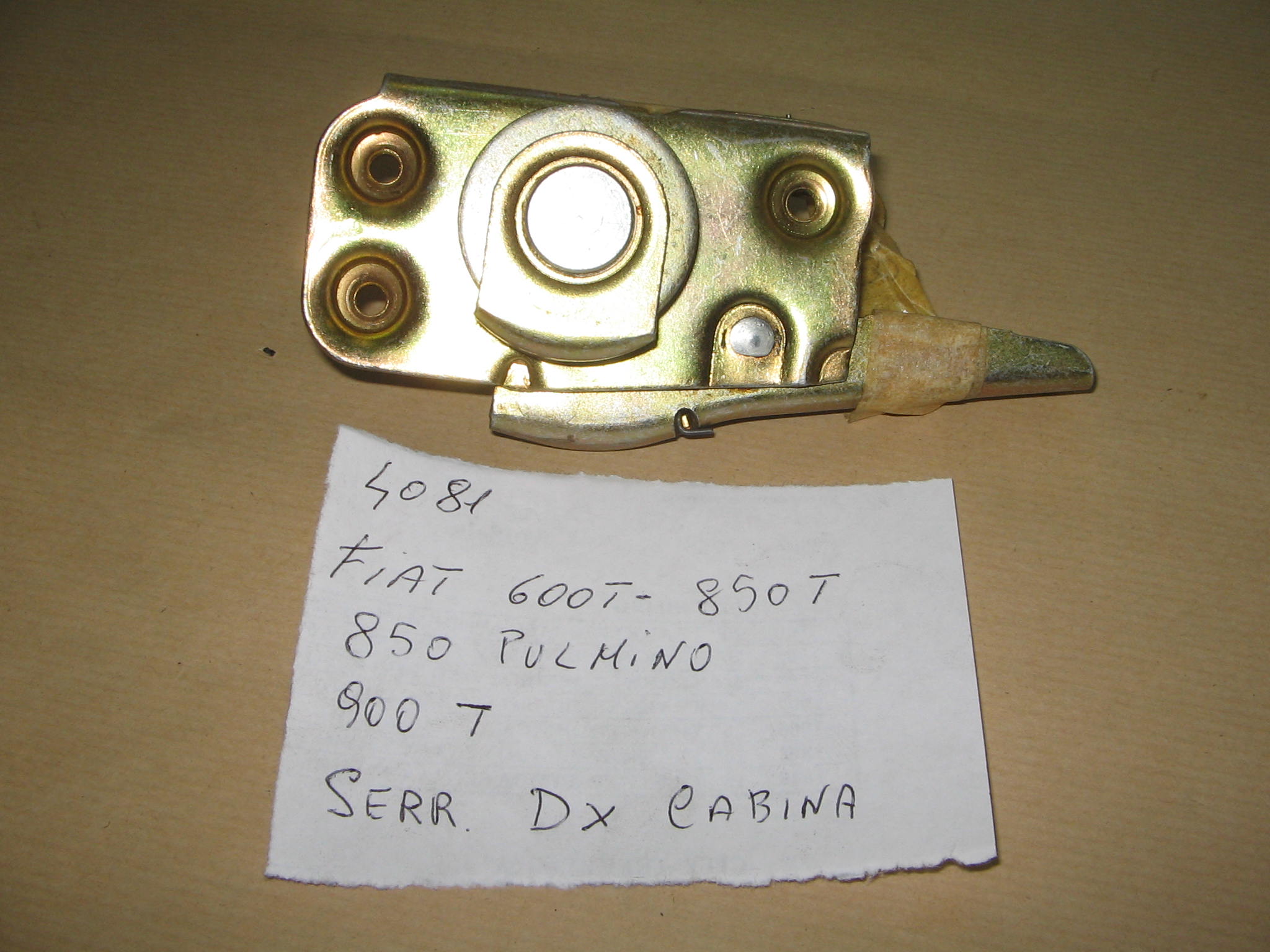 fiat 600 / 850 /900 pulmanino serratura dx N. 20630
